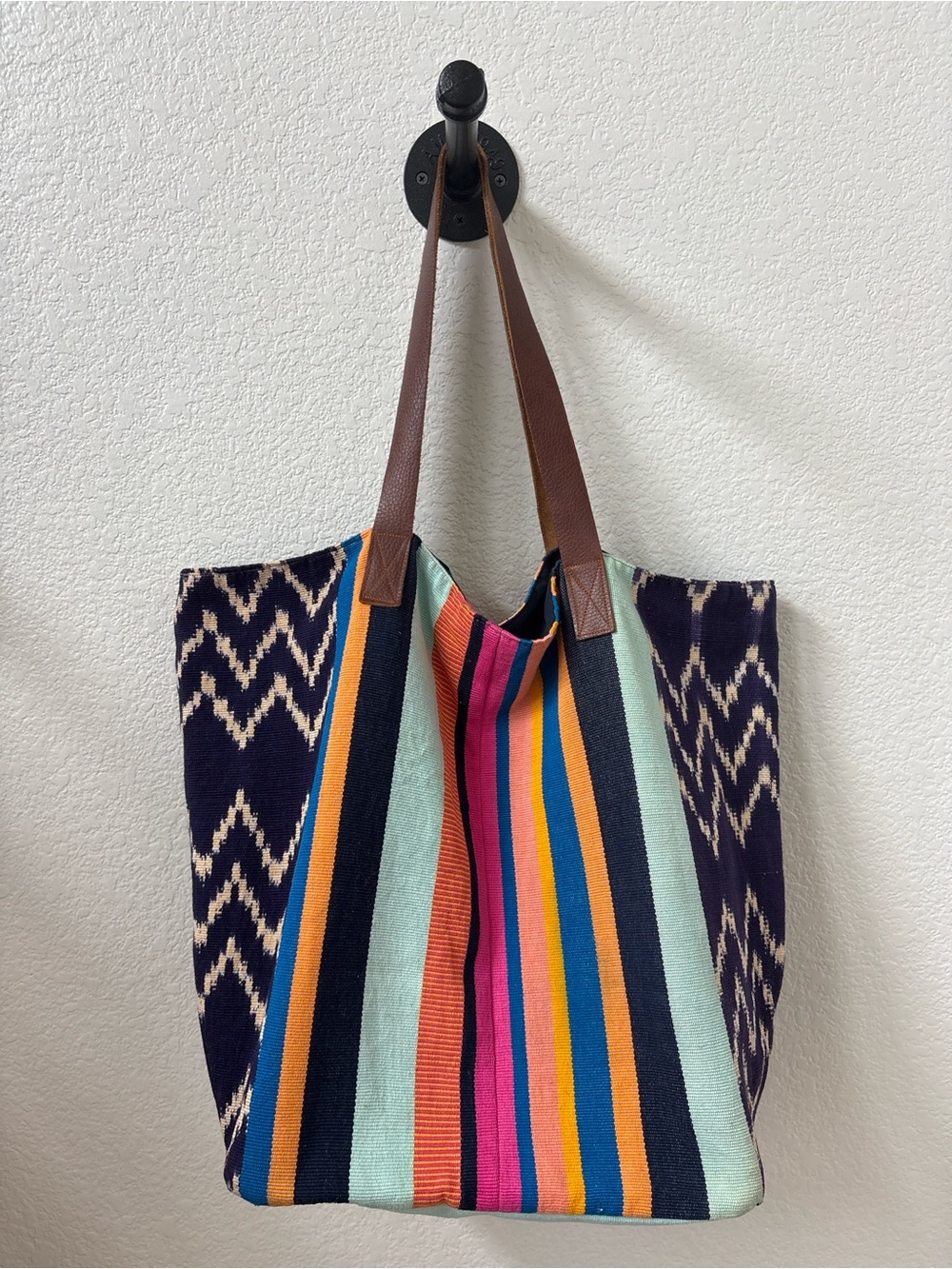 Noonday Collection Handwoven Artisan Tote Bag Fair Trade Woven Leather Straps - Picture 3 of 11